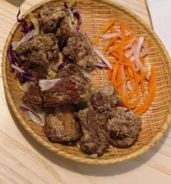 🍜 Meet Pho: A Cozy Vietnamese Noodle Spot Near Pitt Campus 🏫