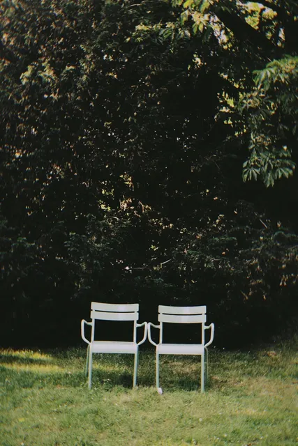 🇫🇷 Solo Adventure in Poitiers: A Slow Dance with Time