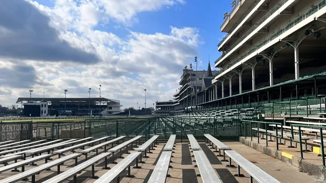 🇺🇸🥃 Bourbon Adventure in Louisville, Kentucky!