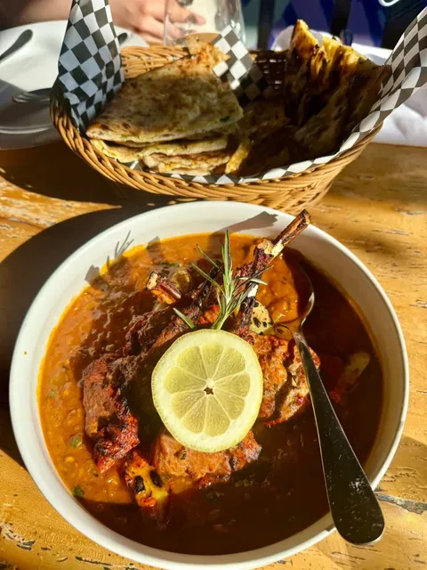 🇨🇦 Must-Try High-Rated Indian Food Near Toronto's Chinatown!