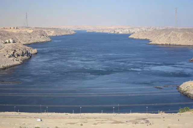 Aswan High Dam 💦🏗️ - Egypt’s Colossal River Tamer!