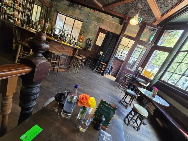 A True Gem Nestled in a Beautiful & Peaceful Setting! 🌿✨