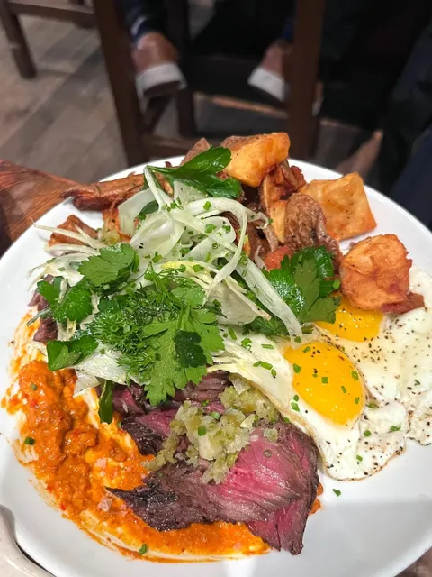 🍕 Philly｜What’s Up with This Pizza Spot Ranked 