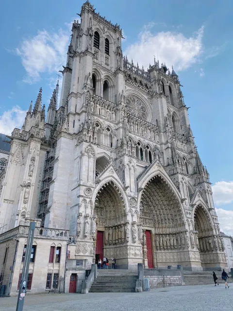🇫🇷 Amiens: France's "Little Venice" ~ A Perfect Weekend Escape