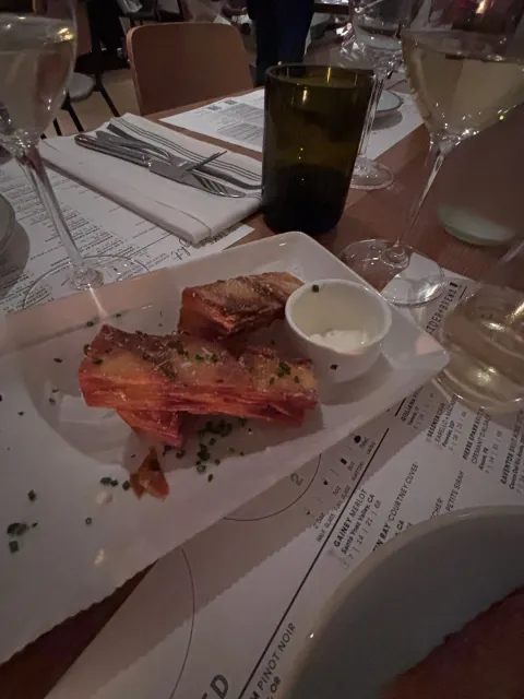 Great Wine, Delicious Shared Plates, Chill Vibe! 🍷✨