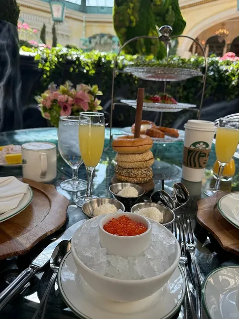 Stayed a Week at This Las Vegas Hotel – Perfect Experience! 😘