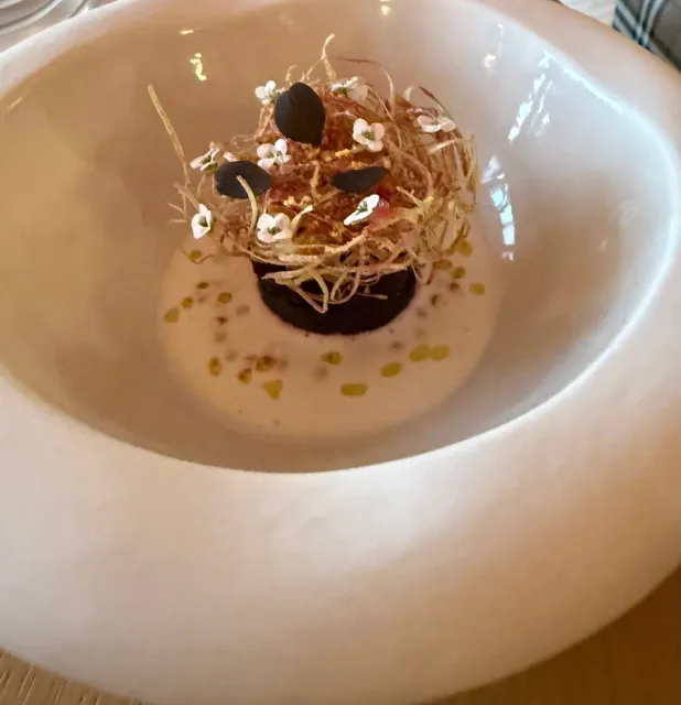 ✨ Perfection! – An Unforgettable Lunch at Hélène Darroze ✨