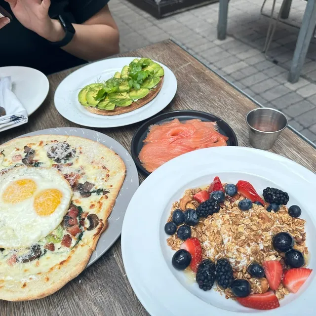 Today's restaurant is NOMO Kitchen 🍔