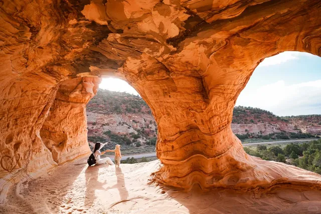 📍Sand Caves | Attraction Near Kanab