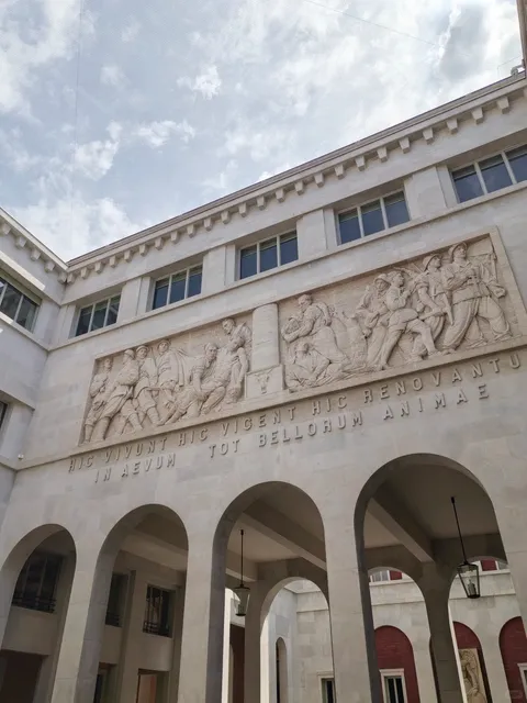 🇮🇹 Padua University: Where History Comes Alive! 🎓✨