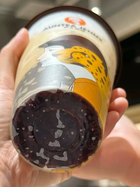 New York | Blood Sticky Rice Milk Tea from Auntie Jenny in Shanghai 🌟