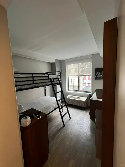  Perfect for Students Staying a Whole Week Without Breaking the Bank!