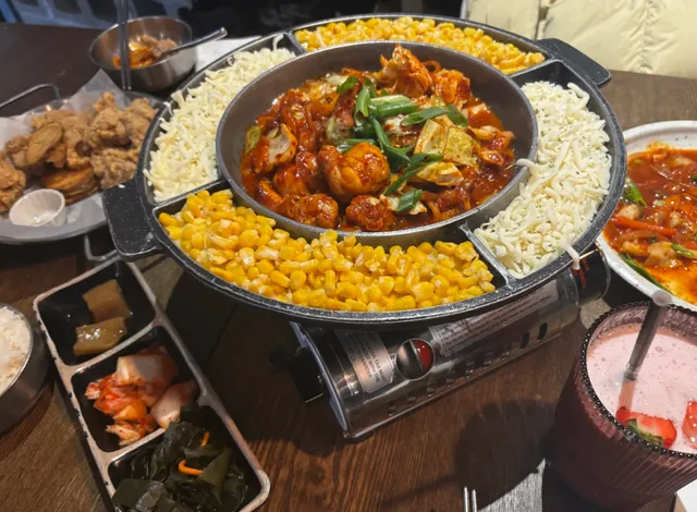 🍽️ UBC Food Guide – Honest Reviews & Pro Tips!  