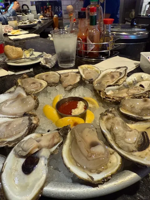 The Oyster Bar | Vegas Late-Night Eatery 🦪🌙