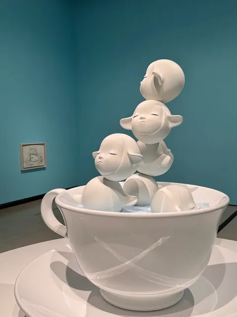 🇬🇧 Hayward Gallery: Step Inside Yoshitomo Nara's Mind  