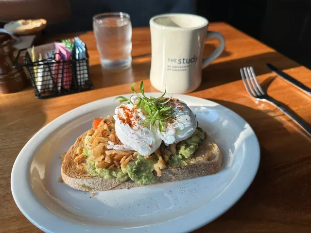 🍽️ Conference Stay with Breakfast & Dinner – A Delightful Experience!