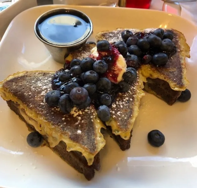 Bernie's Diner: A Surprising Breakfast Experience