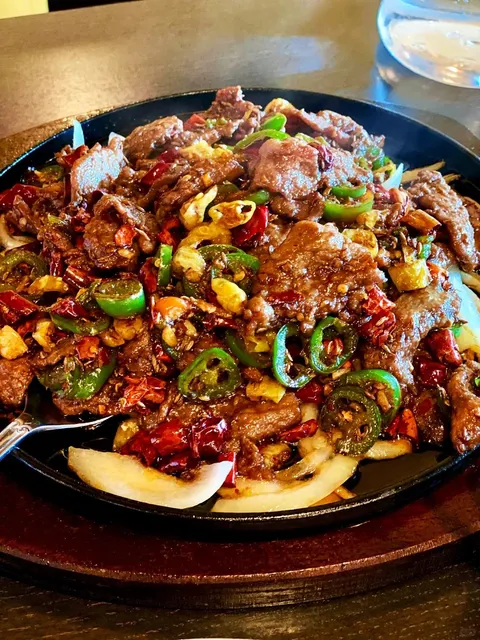Seattle | Dong Ting Chun's Spicy Feast 🌶️ + Shaved Ice