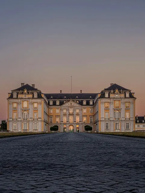 Listen up! This hidden gem of a manor near Cologne