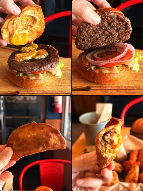 Queens Must-Eat 🍗 | UFC's Korean-Style Fried Chicken is a Winner!