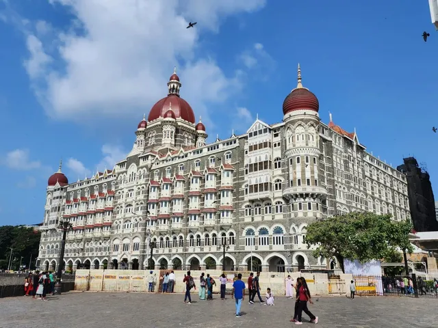  The Taj Mahal Palace, Mumbai: India's Iconic Seaside Jewel