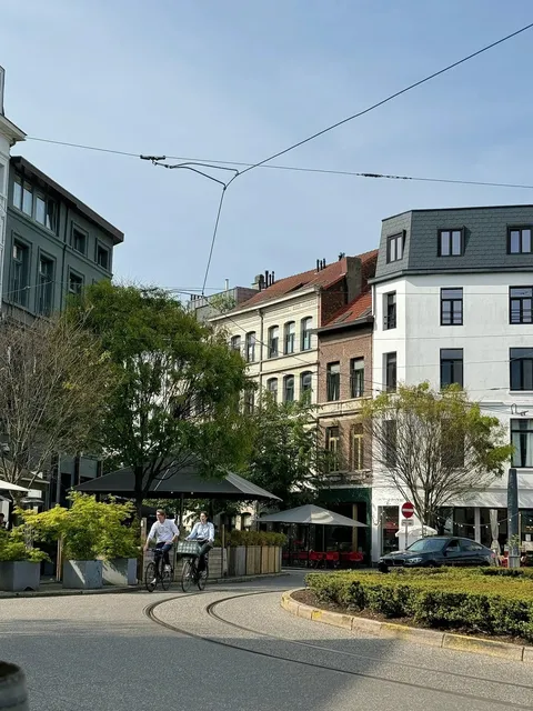 Antwerp’s Ultimate City-Walk Route 🚶‍♂️✨