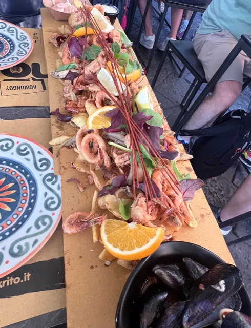 Syracuse's Legendary 1-Meter Seafood Platter
