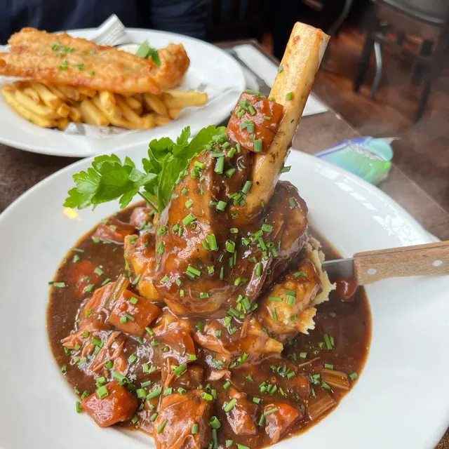 Finally Tried Authentic Irish Cuisine! 🍽️✨