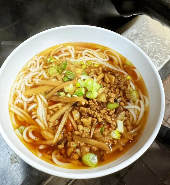 Old Friend Noodles – Authentic Nanning Flavor in ATL! 🍜🌶️