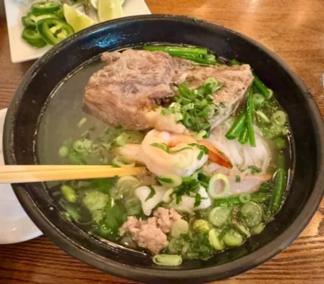 🍜 Pho and Roll Vietnamese Kitchen