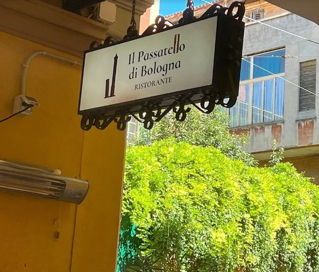 A Surprisingly Delightful Family-Style Restaurant