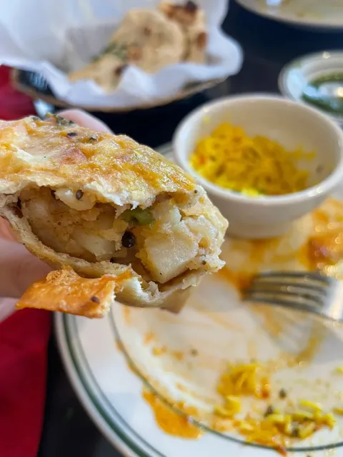 San Antonio｜An Indian Buffet with Incredible Fresh Bread 🫓
