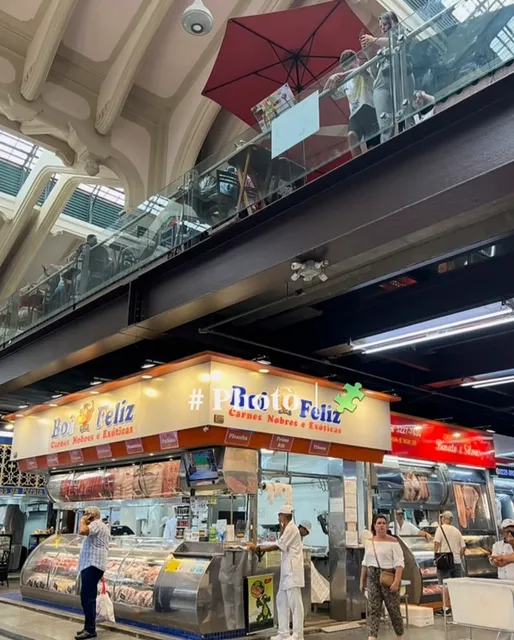 Mercado Municipal de São Paulo - A Foodie's Paradise! 🛒🍍