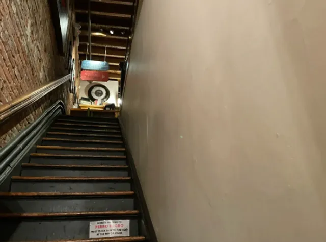 🇨🇦 Victoria Cuisine | A little seafood restaurant hidden upstairs