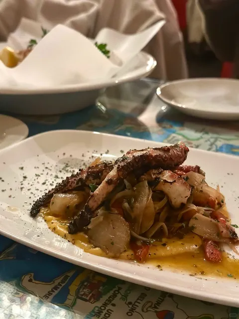 ​​Lombardino's: Madison's Timeless Italian Treasure​​ 