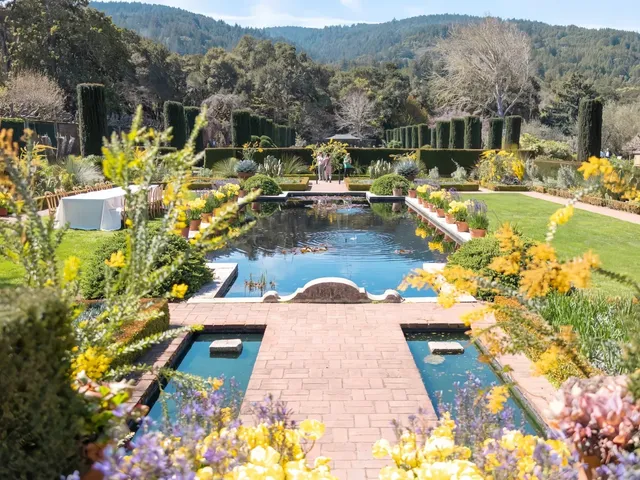 San Francisco| Filoli Historic Estate is Absolutely Worth Exploring! 