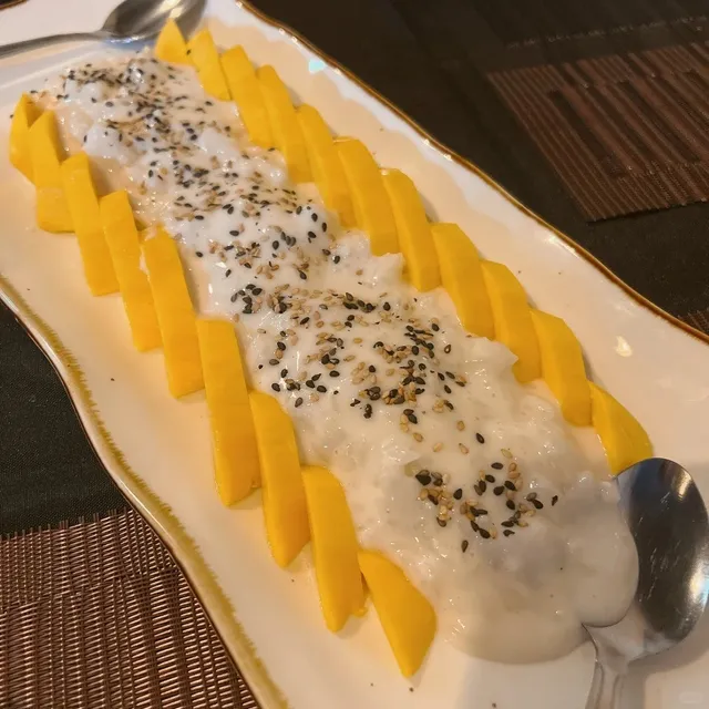 🇺🇸 Cincinnati Thai Food Gem | Thai Lom Cuisine 🍍🌶️