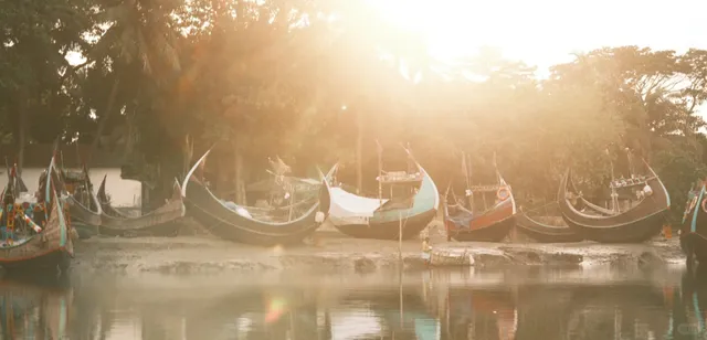 Cox’s Bazar Moon Boat: Ultimate 1000-Word Guide  🌊🚤🌅