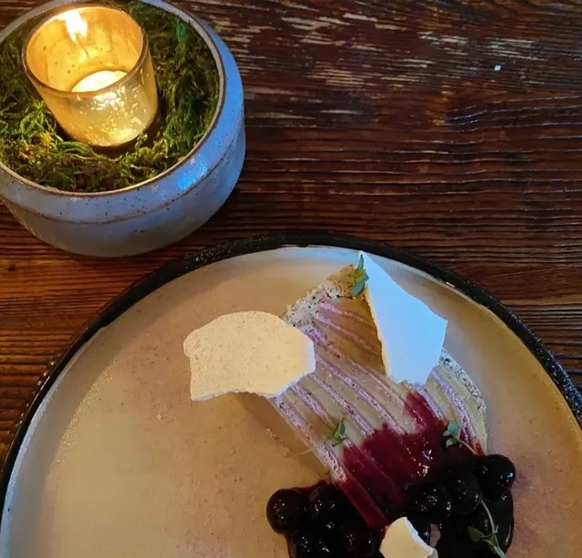 Modern-style restaurants in Des Moines