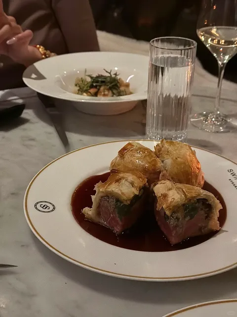 Chicago｜Beef Wellington at Swift & Sons 🥩🍽️