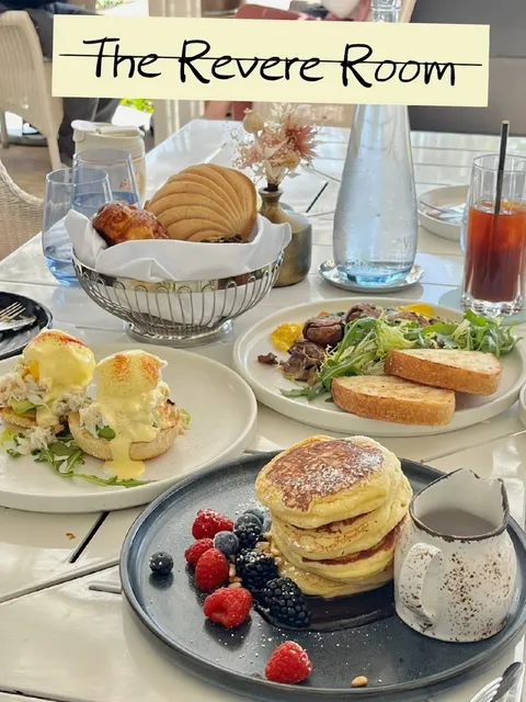 Romantic brunch  in  Montecito-- The Revere Room