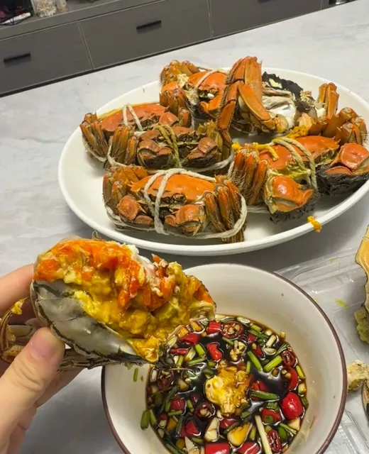 🦀 Monterey Coders’ Delight: Fresh Crab Fix in Just 1 Hour After Work!