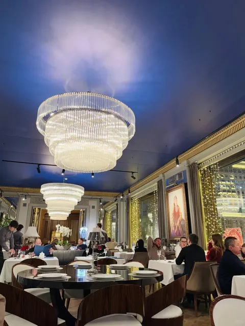 Moscow's Beautiful Meal Series | Michelin One-Star for Under 300