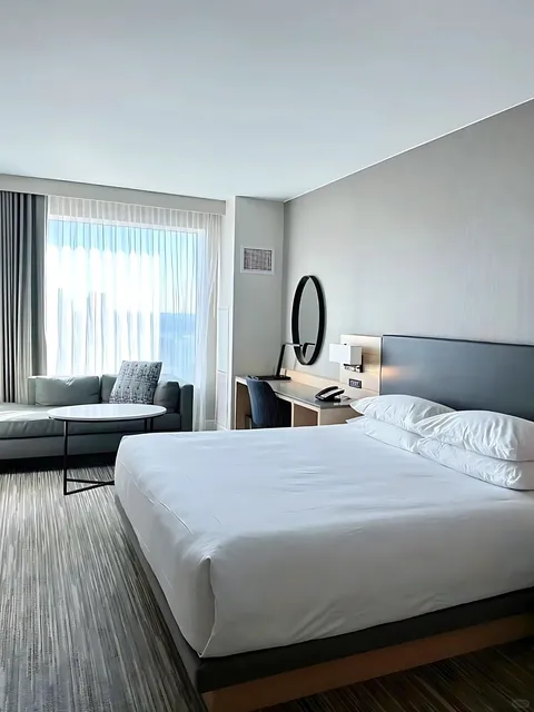 Sharing the Most Comfortable Hotel in Boston, Hands Down!