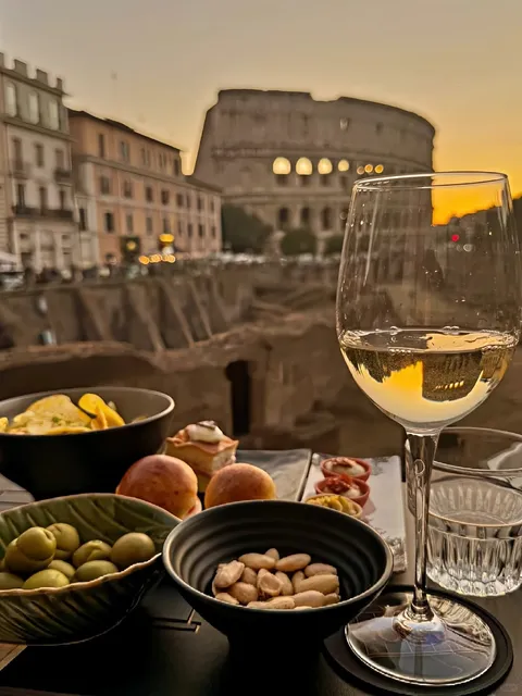 Rome's Most Beautiful Sunset View Bar 🥂