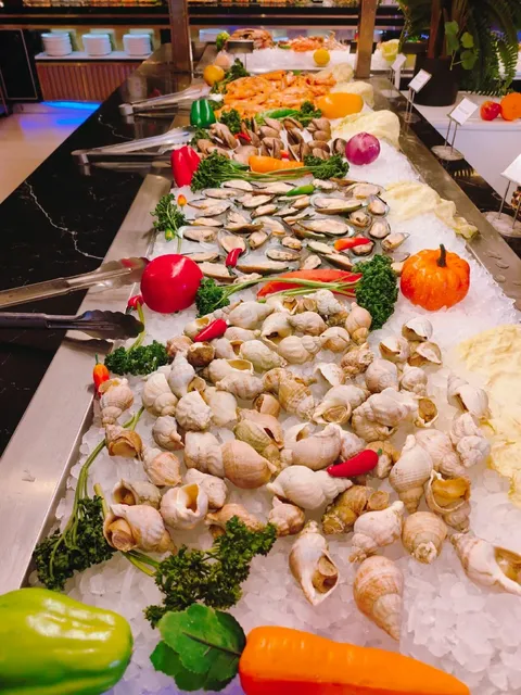 High-Quality Fusion Buffet in Greater Paris for Only €18.8!