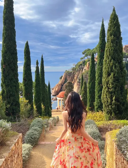 Barcelona Day Trip: Conquer Tossa + Blanes Like a Pro(Student Edition)