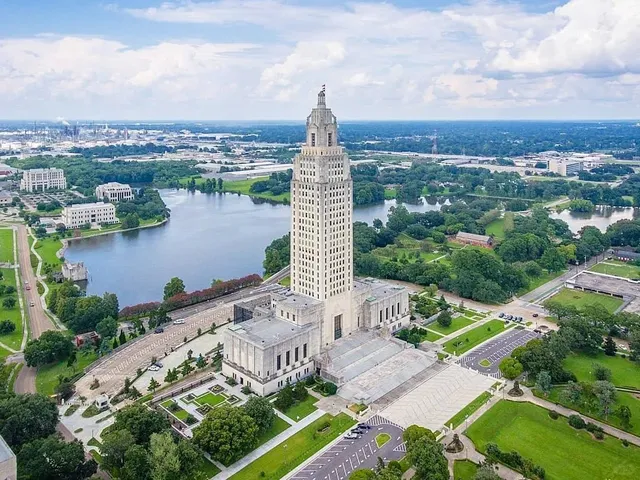 Baton Rouge: The Cultural Heart of Louisiana 🏛️🌉