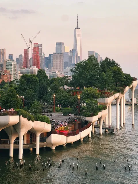 Manhattan | De-stressing at Pier 57's Serene Rooftop 🌬️✨​​