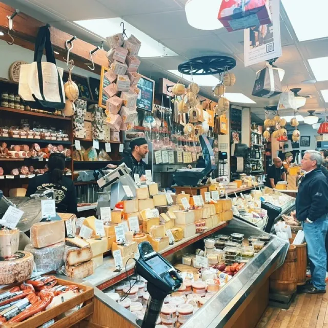 🌈🍝 Philadelphia’s Italian Market: A Carnival of Colors & Flavors